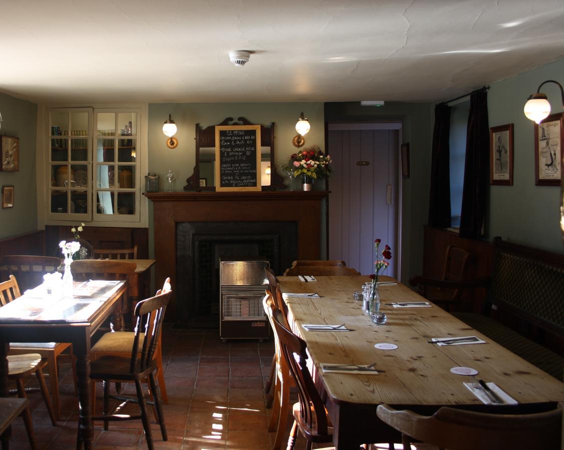 The Three Horseshoes Warham Εξωτερικό φωτογραφία